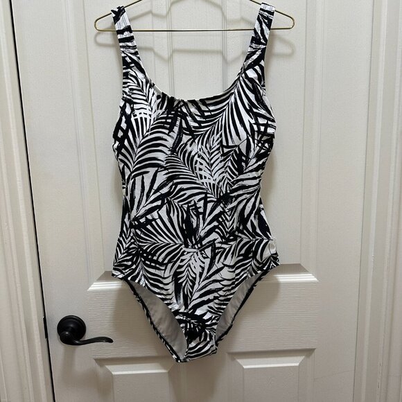 New Ocean Pacific OP One Piece Bathing Suit Size L Tropical Swimwear Upf 50+ - Picture 9 of 9